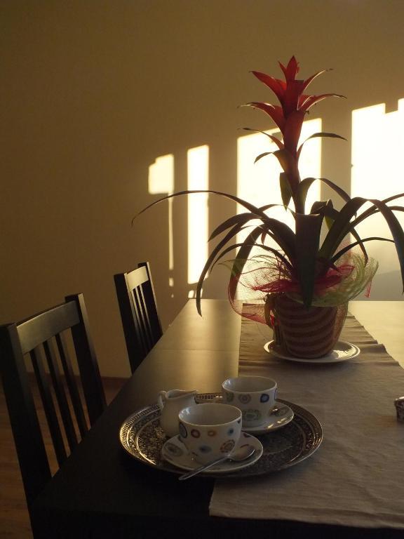 Romantic Holiday Rome B&B Room photo